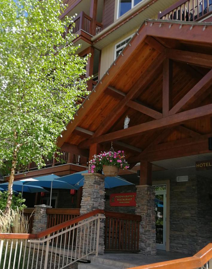 Sunny Tranquil Woods Turret In Falcon Crest Lodge Canmore Luaran gambar